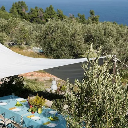 Lodge Adelphia, Luxury In Alonnisos *