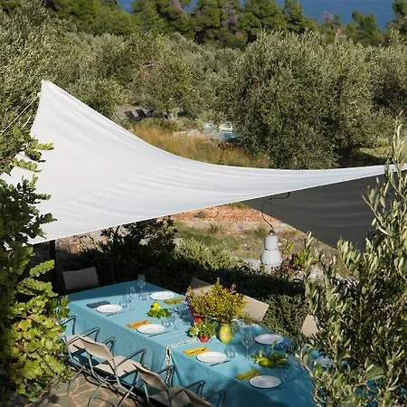 Adelphia, Luxury In Alonnisos Lodge *