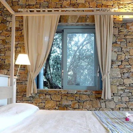 Lodge Adelphia, Luxury In Alonnisos *