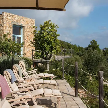 Lodge Adelphia, Luxury In Alonnisos